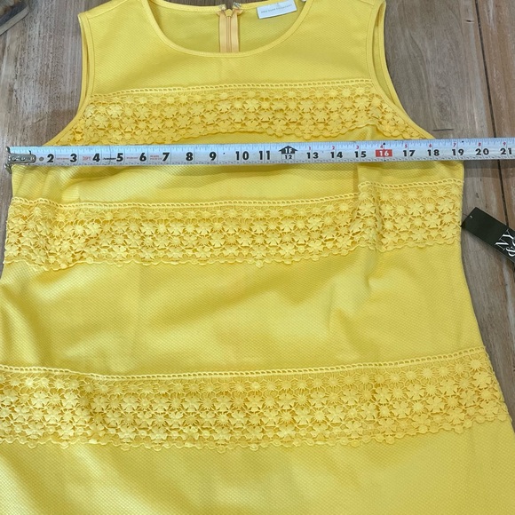 New York & Company Yellow Sleeveless Sheath Dress - Picture 3 of 12